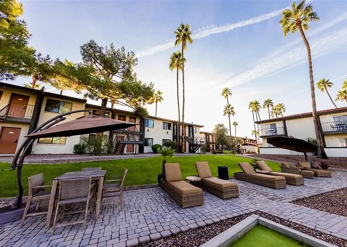 230 Fully Furnished 1br Suite-prime Location Apartment Scottsdale